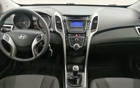 Hyundai i30 II рестайлинг, 2012 год, 950 000 рублей, 6 фотография