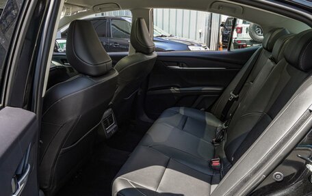 Toyota Camry, 2024 год, 3 960 000 рублей, 11 фотография