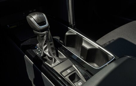 Toyota Camry, 2024 год, 3 960 000 рублей, 13 фотография