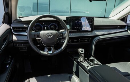 Toyota Camry, 2024 год, 3 960 000 рублей, 6 фотография