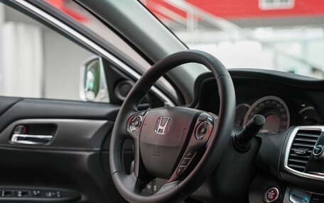 Honda Accord IX рестайлинг, 2013 год, 1 449 000 рублей, 13 фотография