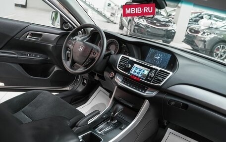 Honda Accord IX рестайлинг, 2013 год, 1 449 000 рублей, 10 фотография