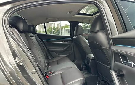 Mazda 3, 2021 год, 1 400 000 рублей, 12 фотография