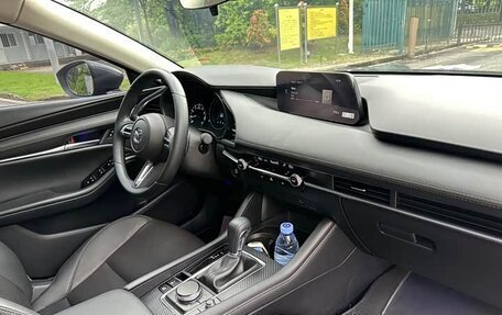 Mazda 3, 2021 год, 1 400 000 рублей, 17 фотография