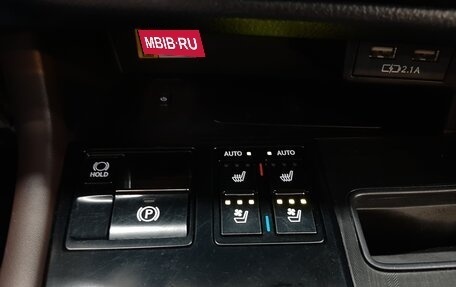 Lexus RX IV рестайлинг, 2019 год, 4 750 000 рублей, 23 фотография