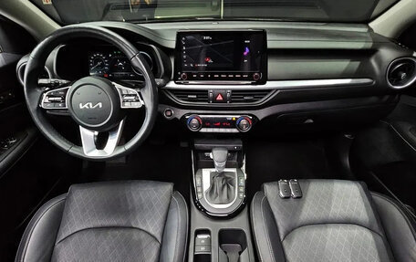 KIA K3, 2022 год, 1 830 000 рублей, 5 фотография