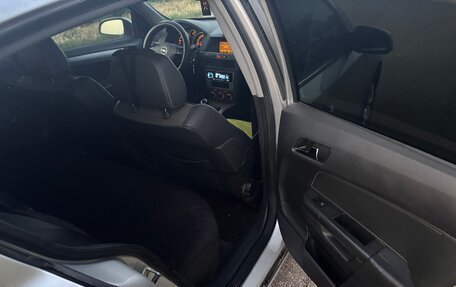 Opel Astra H, 2006 год, 470 000 рублей, 13 фотография