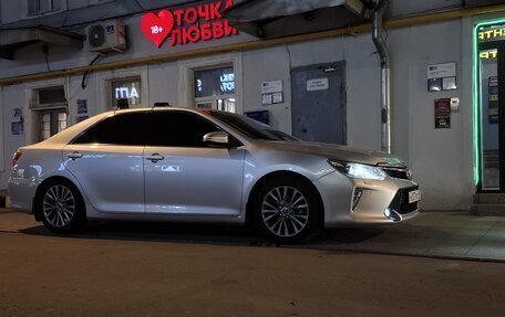 Toyota Camry, 2014 год, 1 850 000 рублей, 3 фотография