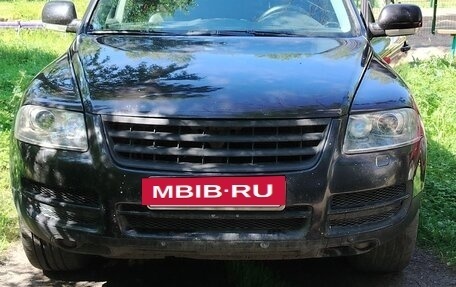 Volkswagen Touareg III, 2004 год, 650 000 рублей, 3 фотография