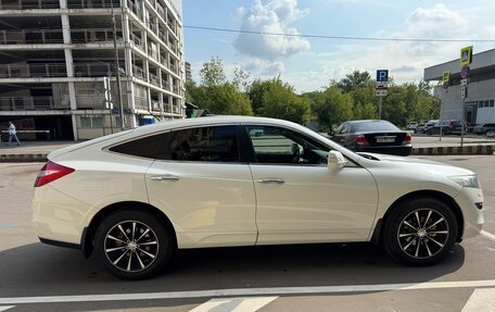 Honda Crosstour I рестайлинг, 2011 год, 2 300 000 рублей, 5 фотография
