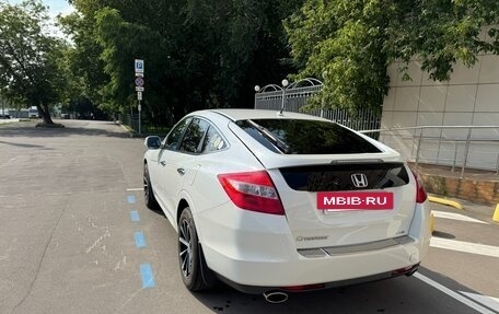 Honda Crosstour I рестайлинг, 2011 год, 2 300 000 рублей, 4 фотография