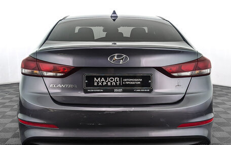 Hyundai Elantra VI рестайлинг, 2018 год, 1 335 000 рублей, 6 фотография