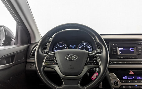 Hyundai Elantra VI рестайлинг, 2018 год, 1 335 000 рублей, 21 фотография