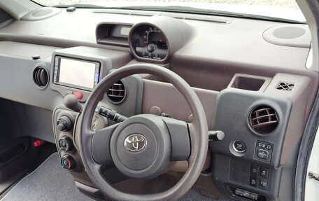 Toyota Spade, 2013 год, 750 000 рублей, 13 фотография