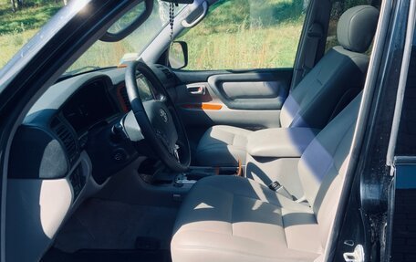 Toyota Land Cruiser 100 рестайлинг 2, 2004 год, 1 450 000 рублей, 6 фотография