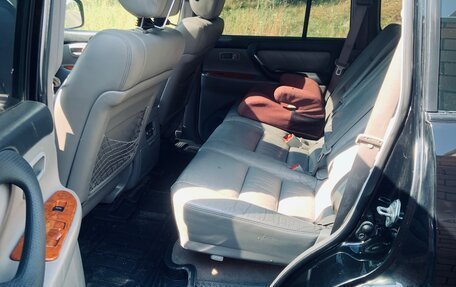 Toyota Land Cruiser 100 рестайлинг 2, 2004 год, 1 450 000 рублей, 11 фотография