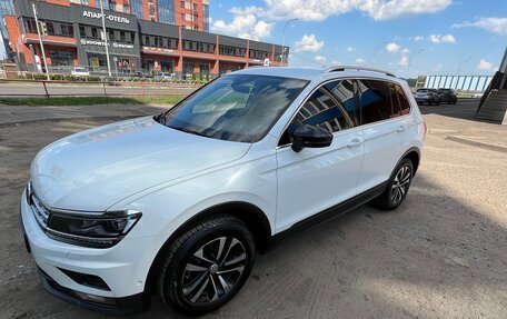 Volkswagen Tiguan II, 2019 год, 2 650 000 рублей, 1 фотография
