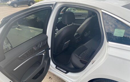 Audi A6, 2019 год, 4 500 000 рублей, 8 фотография