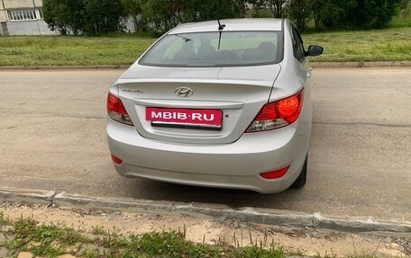 Hyundai Solaris II рестайлинг, 2013 год, 599 999 рублей, 4 фотография