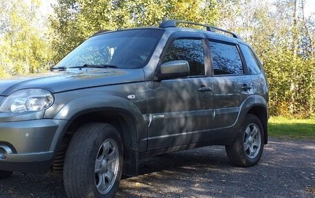 Chevrolet Niva I рестайлинг, 2012 год, 595 000 рублей, 6 фотография