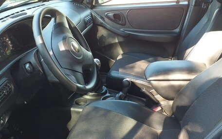 Chevrolet Niva I рестайлинг, 2012 год, 595 000 рублей, 11 фотография
