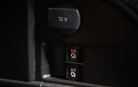 Volkswagen Touareg III, 2011 год, 1 976 000 рублей, 27 фотография
