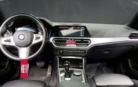 BMW 3 серия, 2020 год, 2 450 000 рублей, 15 фотография