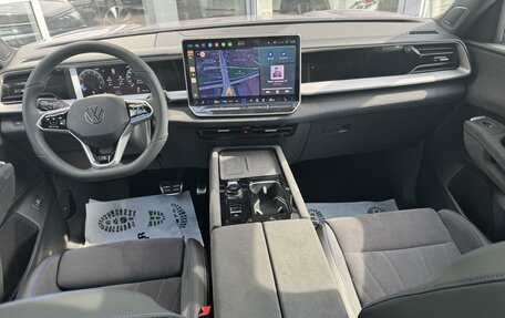 Volkswagen Teramont, 2025 год, 7 500 000 рублей, 14 фотография