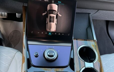 Cadillac Escalade V, 2025 год, 22 фотография