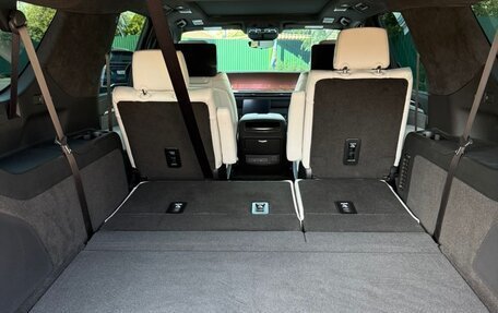 Cadillac Escalade V, 2025 год, 33 фотография