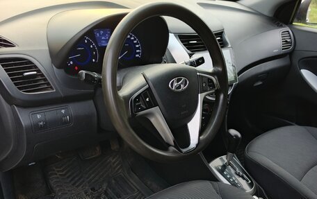 Hyundai Solaris II рестайлинг, 2013 год, 795 000 рублей, 4 фотография