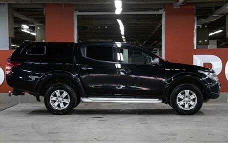 Mitsubishi L200 IV рестайлинг, 2017 год, 1 649 000 рублей, 4 фотография
