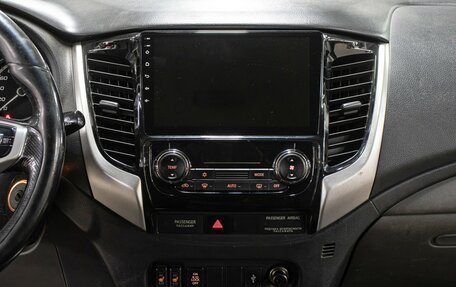 Mitsubishi L200 IV рестайлинг, 2017 год, 1 649 000 рублей, 15 фотография