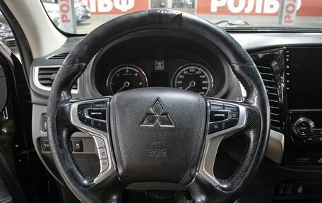 Mitsubishi L200 IV рестайлинг, 2017 год, 1 649 000 рублей, 17 фотография