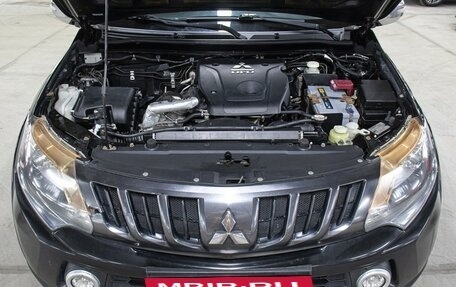 Mitsubishi L200 IV рестайлинг, 2017 год, 1 649 000 рублей, 9 фотография