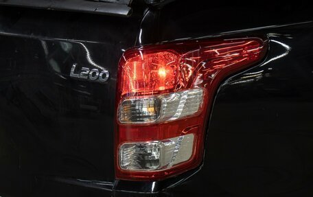 Mitsubishi L200 IV рестайлинг, 2017 год, 1 649 000 рублей, 23 фотография