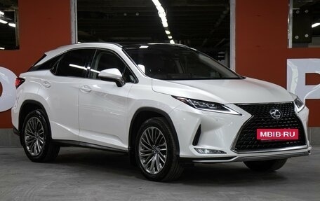 Lexus RX IV рестайлинг, 2020 год, 4 649 000 рублей, 3 фотография
