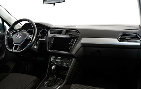 Volkswagen Tiguan II, 2020 год, 2 049 000 рублей, 9 фотография