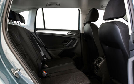 Volkswagen Tiguan II, 2020 год, 2 049 000 рублей, 18 фотография