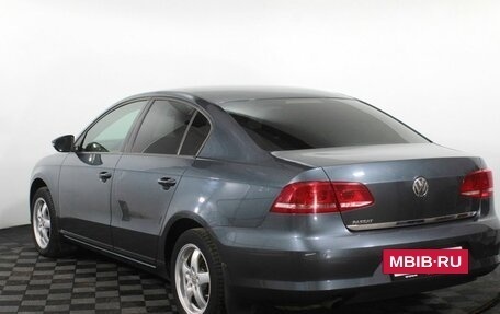Volkswagen Passat B7, 2011 год, 880 000 рублей, 8 фотография
