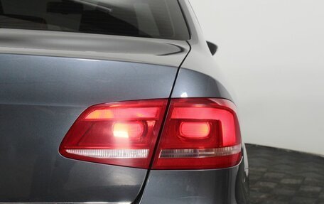Volkswagen Passat B7, 2011 год, 880 000 рублей, 24 фотография