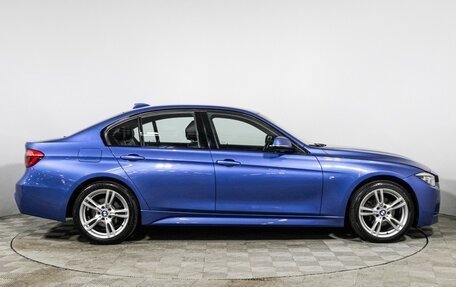 BMW 3 серия, 2018 год, 2 880 000 рублей, 4 фотография