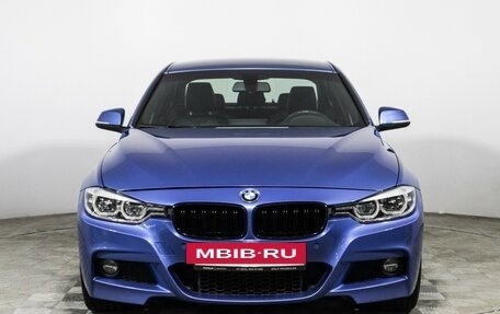 BMW 3 серия, 2018 год, 2 880 000 рублей, 2 фотография