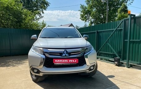 Mitsubishi Pajero Sport III рестайлинг, 2019 год, 3 200 000 рублей, 3 фотография