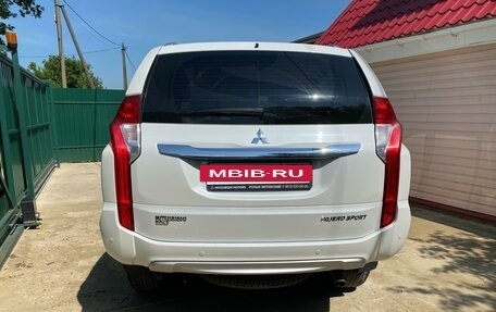 Mitsubishi Pajero Sport III рестайлинг, 2019 год, 3 200 000 рублей, 6 фотография