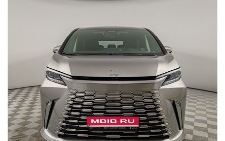 Lexus LM, 2024 год, 19 990 000 рублей, 2 фотография