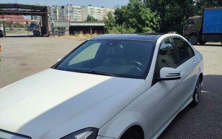 Mercedes-Benz C-Класс, 2013 год, 1 500 000 рублей, 3 фотография