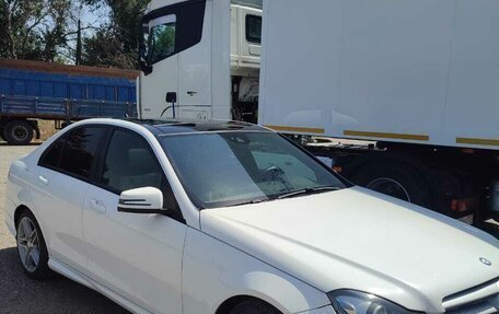 Mercedes-Benz C-Класс, 2013 год, 1 500 000 рублей, 4 фотография