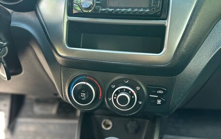 KIA Rio III рестайлинг, 2014 год, 938 000 рублей, 12 фотография