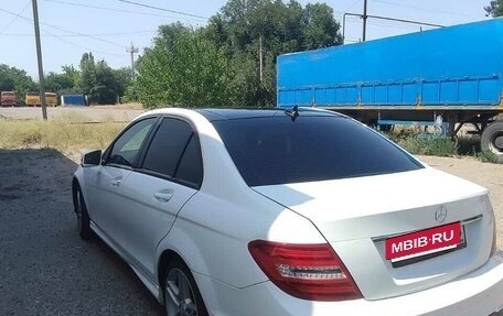 Mercedes-Benz C-Класс, 2013 год, 1 500 000 рублей, 2 фотография
